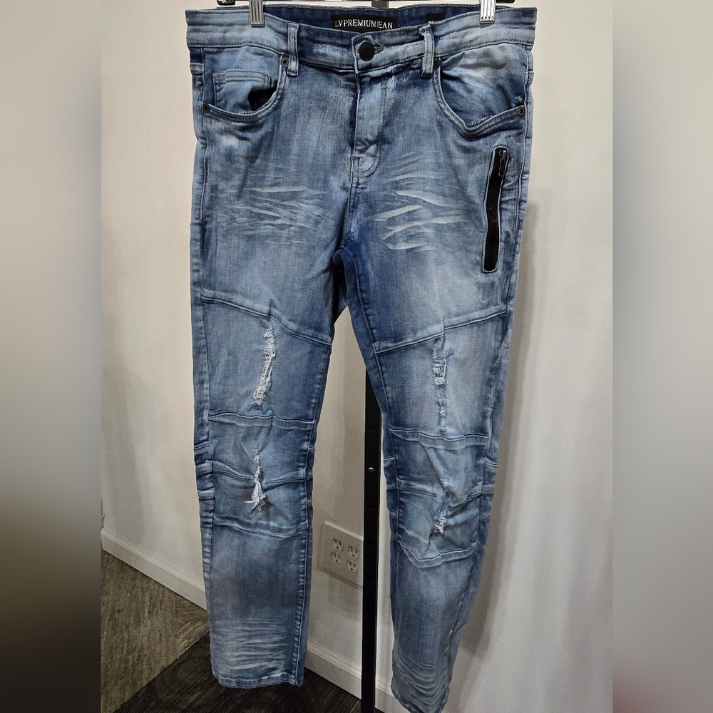 Men's Light Blue Skinny Jeans with Distressed Details
